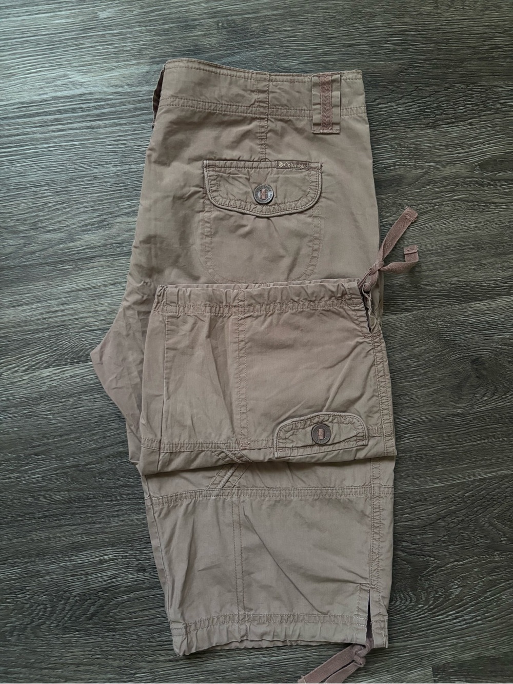 Women’s Casual Drawstring Cargo Bermudas - Taupe